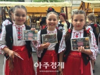 수원시국제교류센터, 루마니아에 한국전통공예 선보여 큰 호응 