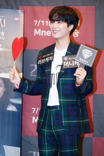 [AJU종합] “목적이 다르다”…‘러브캐처’, ‘하트시그널’과 다른 매력으로 안방 사로 잡을까