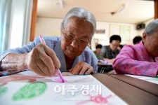 논산시, 마을마다 글짓기 ‘삼매경’ ... ‘어르신이 행복한 논산’ 