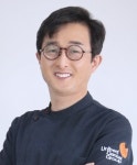[CEO칼럼] 밤마다 찾는 야식, 치아건강 위협 