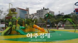 고양시 최초 물놀이형 수경시설 중산공원에 설치 