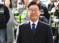 이재명, 경찰서에 들어서며 언급한 '인생지사 새옹지마' '사필귀정' 무슨 뜻? 