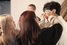 [2018 한중 H&B브랜드 대상] 더제이컴퍼니, 과감한 스타일로 15개 연예기획사 협약 