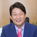 선거법 위반 권영진 대구시장 벌금 90만원 선고… 시장직 유지 