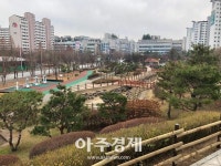 가족, 연인, 친구와 함께 시민평화공원으로 놀러오세요 