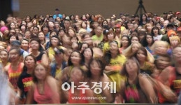 [포토] 열정적인 줌바 댄스 