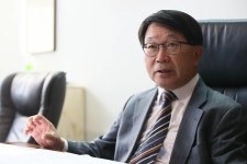[아주초대석] 이호원 대한상사중재원장 “대한민국 중재 경쟁력 세계 수준…글로벌 시장서 인정받을 것” 