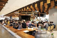 인천공항 인기 돌솥비빔·순두부찌개···아워홈 식당 年300만명 찾아 