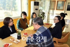 [포토] 은수미 성남시장 소망재활원 관계자 격려 