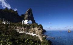 [영상]세계 디자인상을 받은 한국건축물, 울릉도 코스모스리조트는 어떻게 만들어졌나 