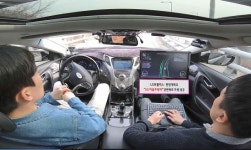 LG유플러스-한양대, 5G 기반 4단계 자율주행차 도심 도로 주행 성공 