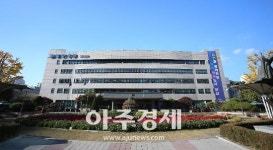 안양시 동안구 주택가 무단방치차량 일제정리 나서 