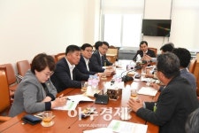 양주시 광적면 가납리 헬기부대 이전 반대 대책위, 안규백 국방위원장 면담 ‘백지화’ 요구 