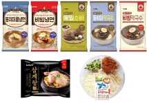 멍게가 거기서 왜 나와?···식품·외식업계, 이색 ‘국수·냉면’ 봇물 