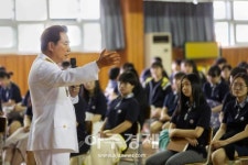 백군기 용인시장, 백암고등학교 학생 300여명 대상 특강 
