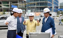 [포토] 홍귀선 의정부시 부시장, 을지대 추진상황 점검 