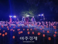 산불피해 시름던다…고성 현내면에 ‘LED 장미정원’ 조성 