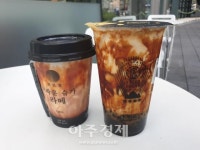 [김태림의 편덕後] 편의점도 ‘흑당 디저트’ 열풍…가격은 저렴, 맛은 대동소이 