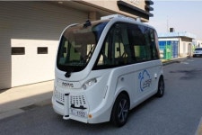 대구시, 수성알파시티서 지율주행 셔틀버스 차량 3대 실제 테스트 