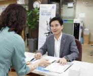 서철모 화성시장, 필승코리아 펀드 가입