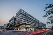 [2019 아주경제 건설대상 일반건축] 쌍용건설, 더 넥센 유니버시티 센터