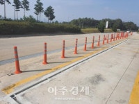 도로공사 서여주주유소(양방향), 차선 이탈방지 규제봉 전면 교체