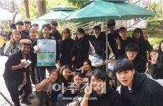 “학생들 함께하니 너무 좋아요”…국민대, 정릉 개울장 축제 참여