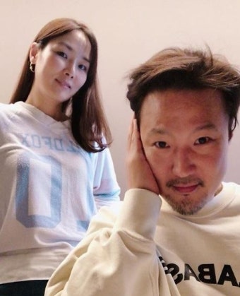 [#SNS]'월드부부' 정형석박지윤 