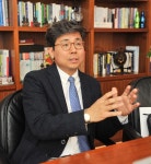 [닥터人터뷰] 이상규 연세대 교수 “미래 의료 패러다임은 예방"