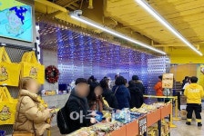 [2020 K푸드 전성기] 역한류 바람 탄 허니버터 아몬드…명동상권 평정