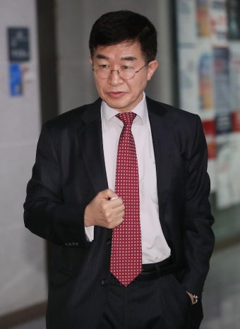 공병호 