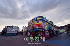 보산동 외국인 관광특구에 ‘차 없는 거리’ 운영