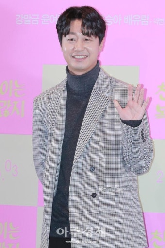 배유람, 스토리제이컴퍼니와 재계약 체결···
