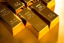 [대세는 안전자산] 가격 상승세 이어가는 金... 금테크 인기