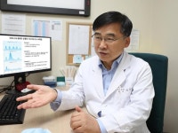 [인터뷰] 김우주 교수 “눈에 보이는 확진자 수만 보고 코로나 종식 판단은 위험”