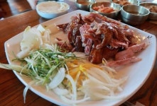 2TV 생생정보 통오리밀쌈&통밀칼국수 너른마당 위치는?