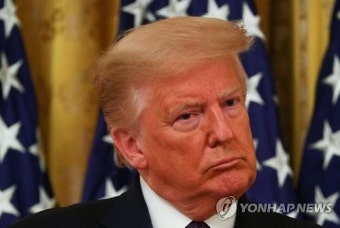 트럼프, 대북제재 행정명령 1년 연장...
