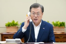 文대통령 “안산 유치원 사태, 원인 면밀 조사…집단 급식소 전수 점검하라”