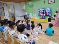 2·28기념학생도서관, 랜선으로 영어 그림책 읽어요!