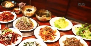 2TV 생생정보 국내산 등갈비찜&보쌈 무제한 소명한식부페 위치는?