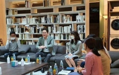 현실에 안주하지마 이재용 부회장, 삼성전기 부산사업장 현장 점검