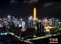 불혹 맞은 中 선전…초고속 성장 이면의 그림자