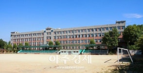 평택시, 미군기지 인근 청담중학교에 수영장 딸린 국민체육센터 건립