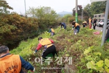 군포시의회 행복나눔봉사단, 생태계 보호 적극 나서