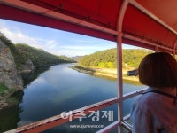 [기수정의 여행 in] 멈추고 걷고 구르고…원주의 가을에 빠져들다