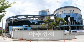 화천지역 세 번째 확진자 발생…국내 코로나19 확진자 81일 만에 300명대