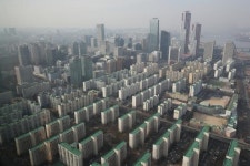 규제도 못막았다…철옹성 강남 압구정 신현대 184㎡, 49억 돌파