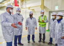 카허카젬 한국지엠 사장, 올해 첫 행선지는 창원사업장…신축 도장공장 점검