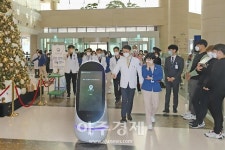 계명대학교 동산병원, 국내 최초 지정맥 인증시스템 탑재 스마트 자율주행로봇 도입
