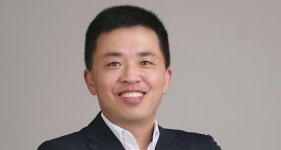 [단독] 이병윤 맘스터치 대표 물러난다…후임에 김동전 케이엘앤파트너스 부사장